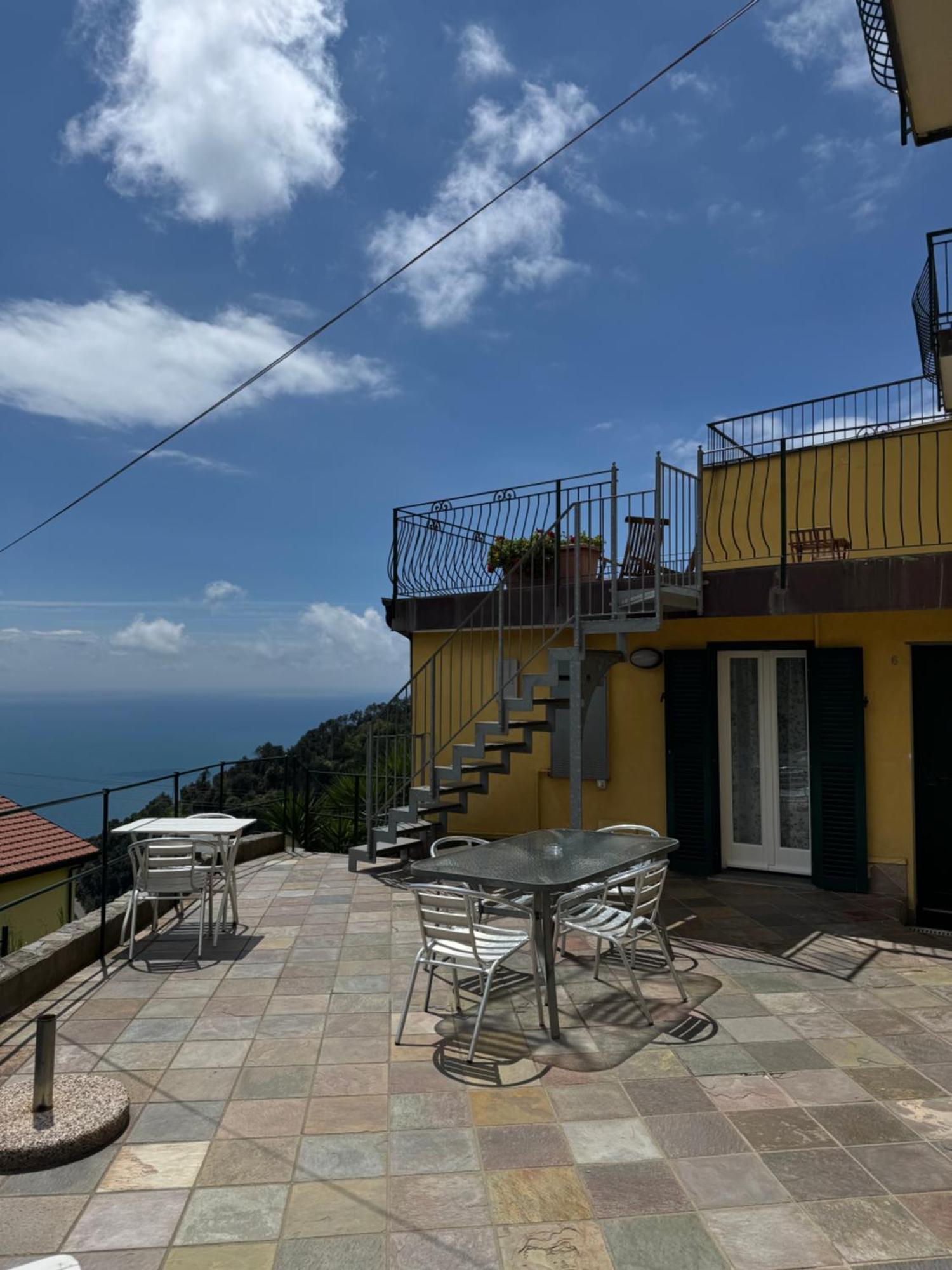 Affittacamere Pz Vernazza Buitenkant foto