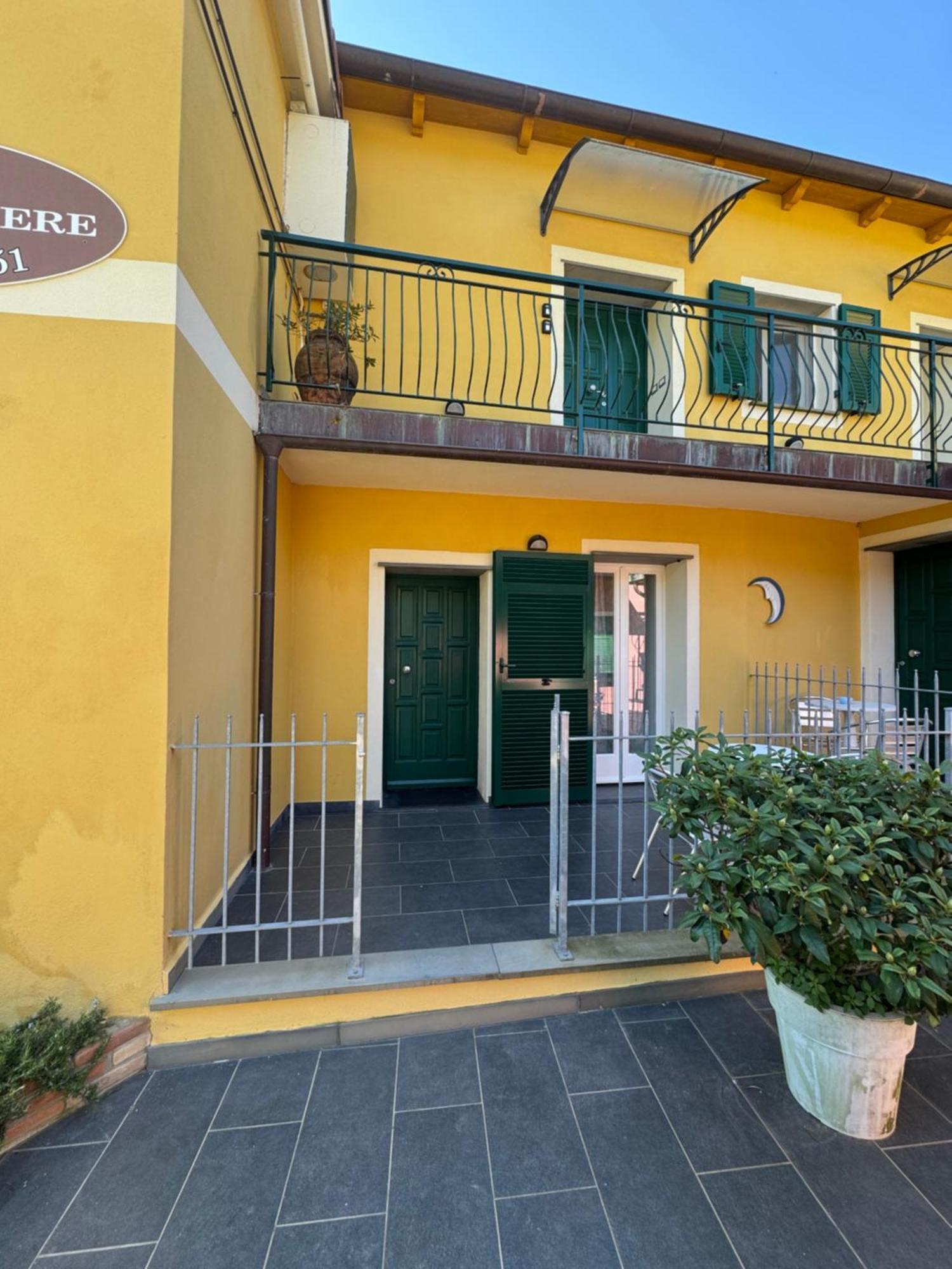 Affittacamere Pz Vernazza Buitenkant foto